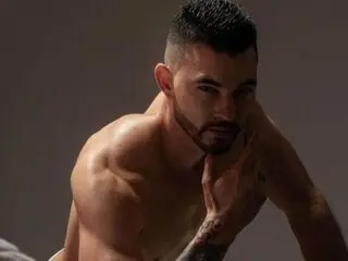 Sex online videos AlamMartinez