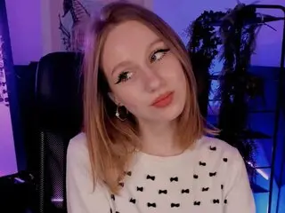 Naked amateur adult DariaTate