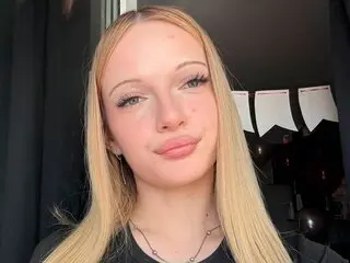 Recorded show video MicheleRoyale