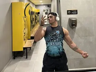 Adult cam ass NicolasMontoya